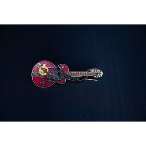 Hard Rock Cafe Pin - Sacramento Eddie Cochran Red Guitar Pin vintage souvenir
